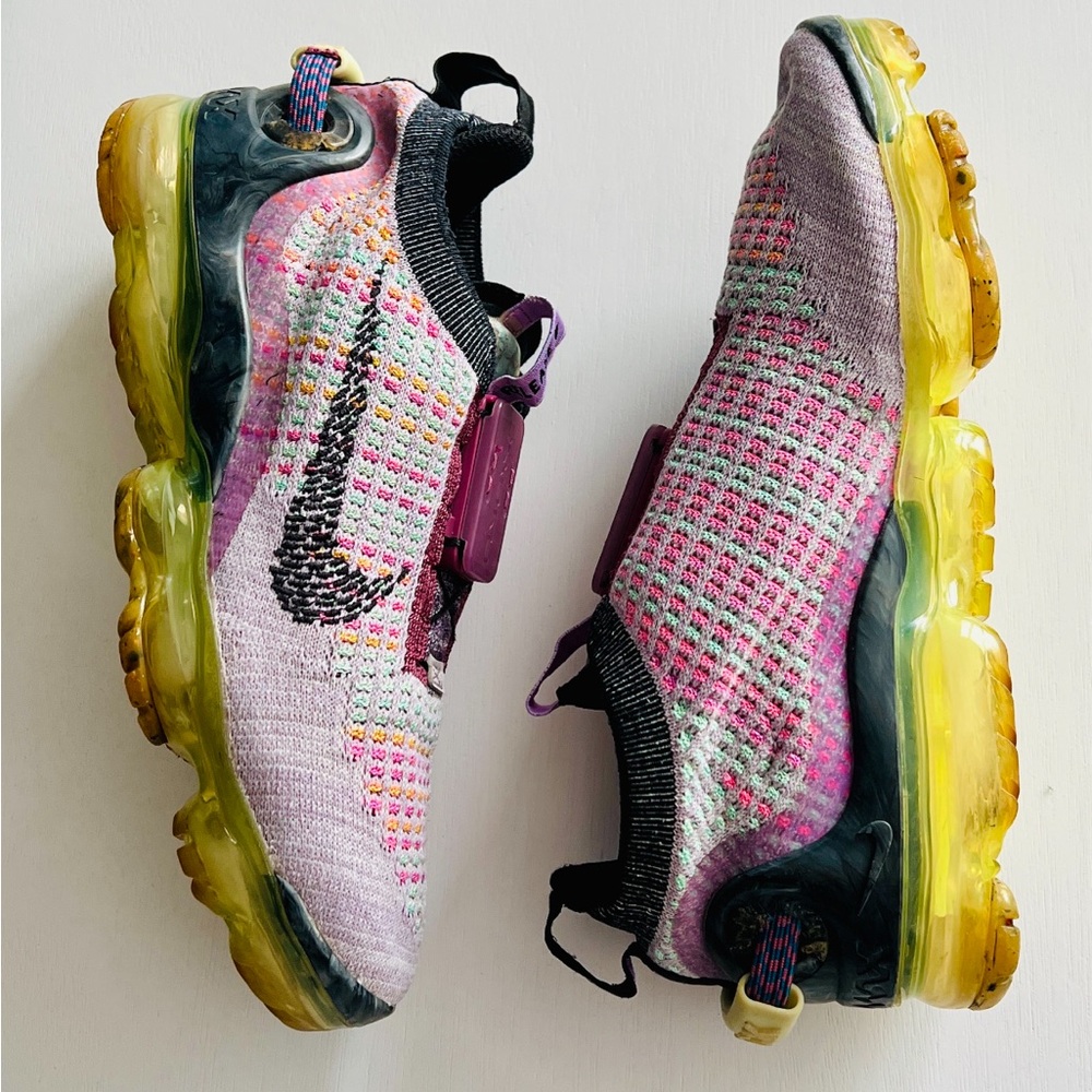 Nike Air VaporMax 2020 Flyknit Violet Ash Multicolor women’s size 6.5y